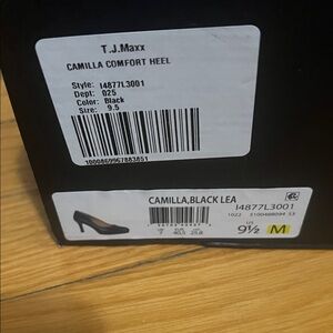 Naturalizer Black Leather Heels